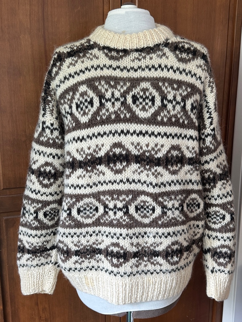 Vintage Hand knit Wool Men's Ivory and Brown Patterned Crewneck Sweater